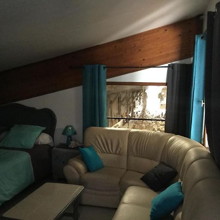 Bed and Breakfast Le Loup Dans La Bergerie Montmartin-sur-Mer Esterno foto